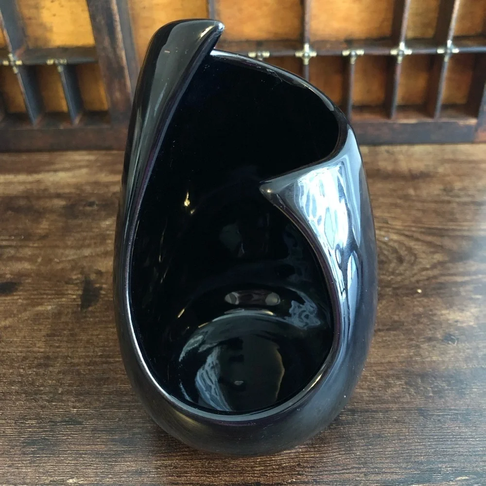 Vintage Frankoma Elegant Reflective Black Ceramic Vase